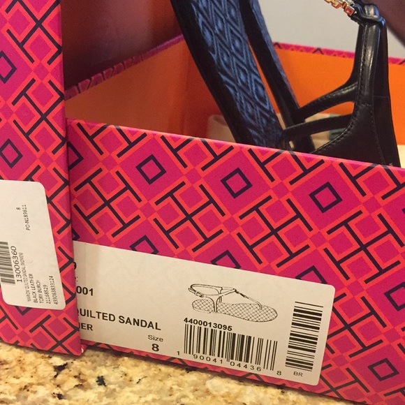 💥Sold💥Tory Burch Marion Quilted sandals - Picture 4 of 8